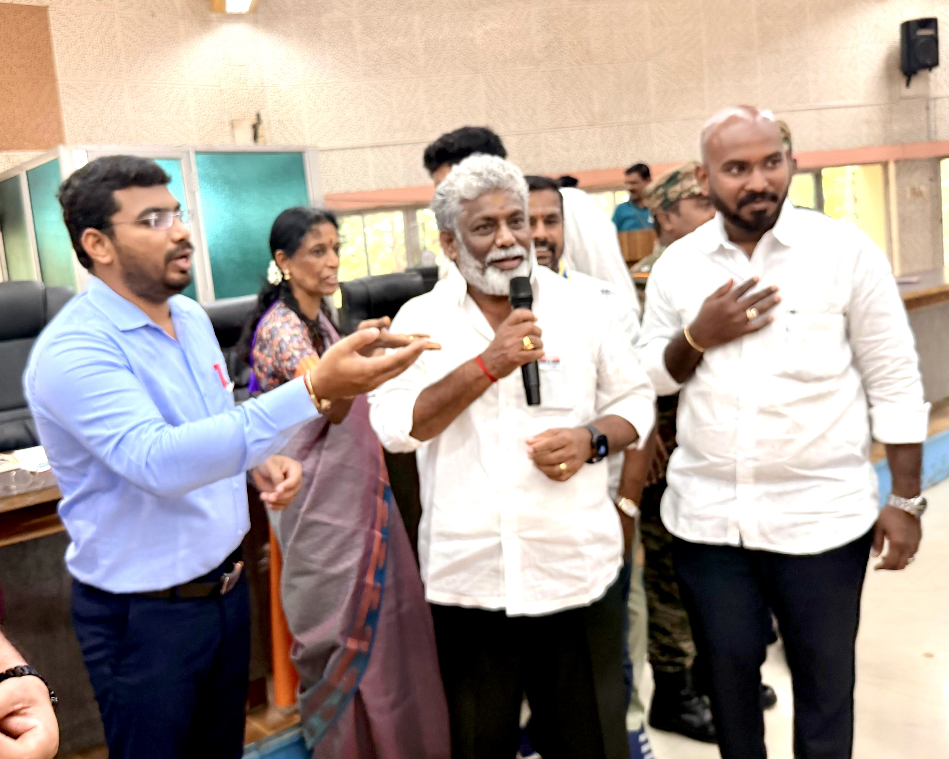 Armed Forces Flag Day event with the Dindigul District Collector, hosted by the City Lions Club Dindigul — photograph 2
